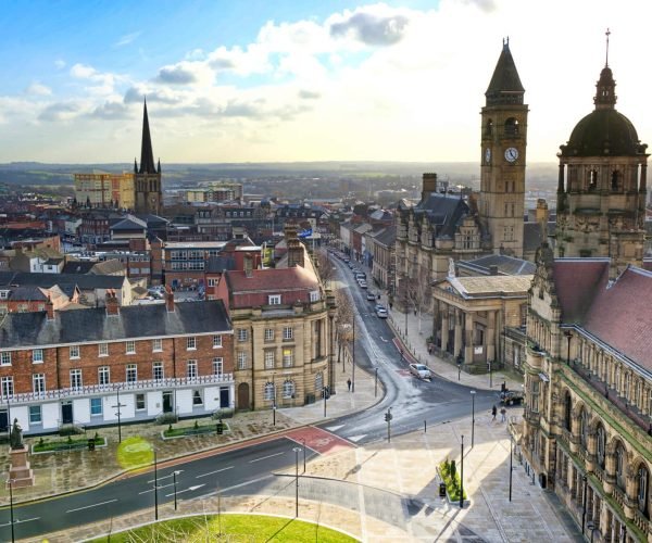 What are the best places to see in Wakefield?